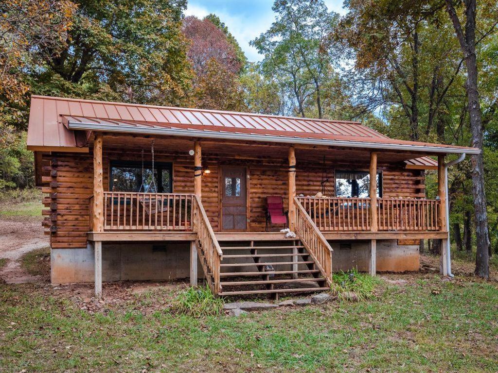 Fly Away Cabin- Modern, Serene, And Convenient Compton Luaran gambar